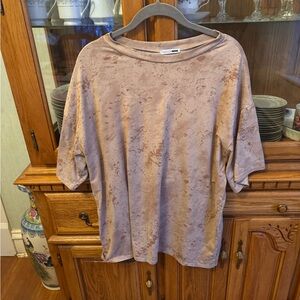 Fashion Nova Distressed Brown Short Sleeve Tee